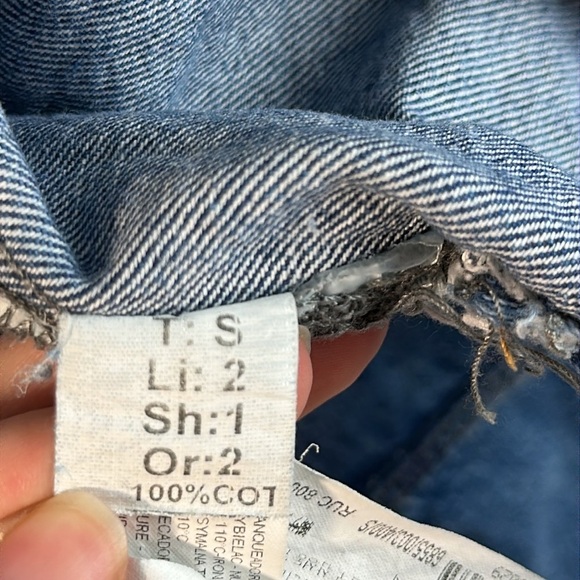 Zara Womens Distressed Denim Medium Wash High Low Jean Jacket Size Small Western - Picture 11 of 16